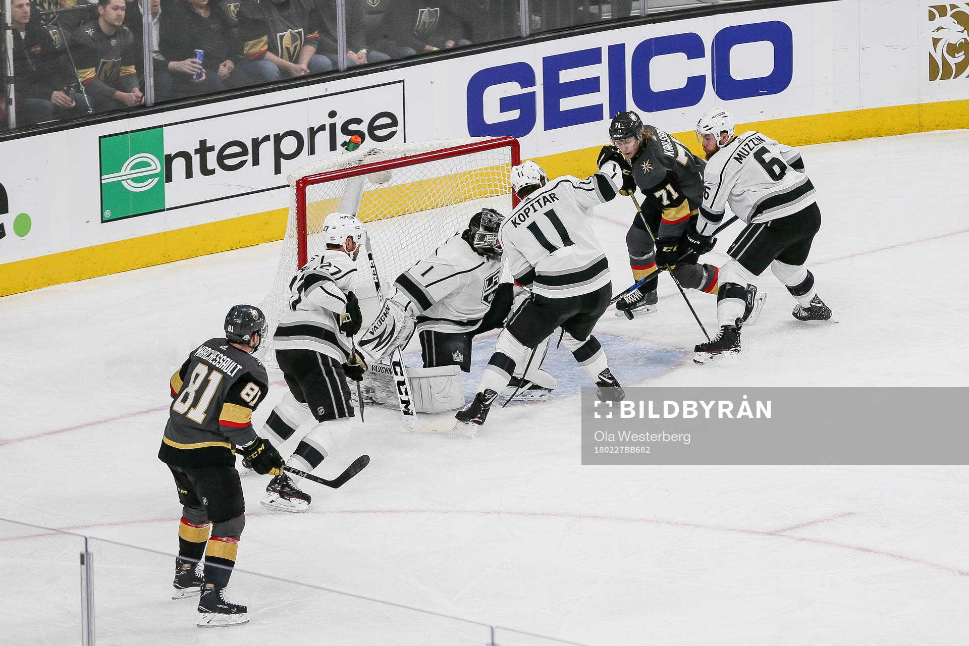 Las Vegas William Karlsson gör 1-0 och jublar