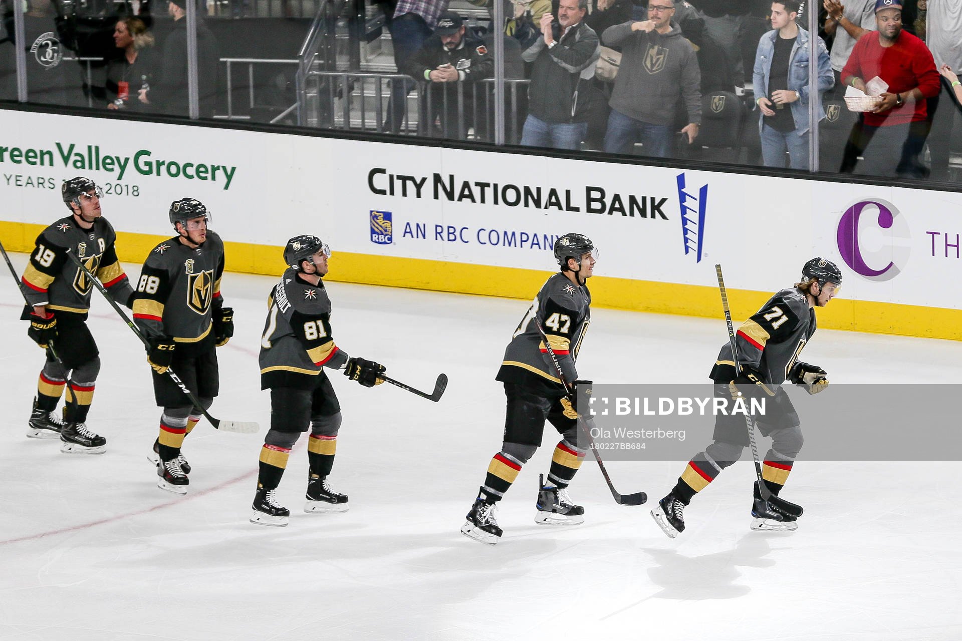 Las Vegas William Karlsson gör 1-0 och jublar