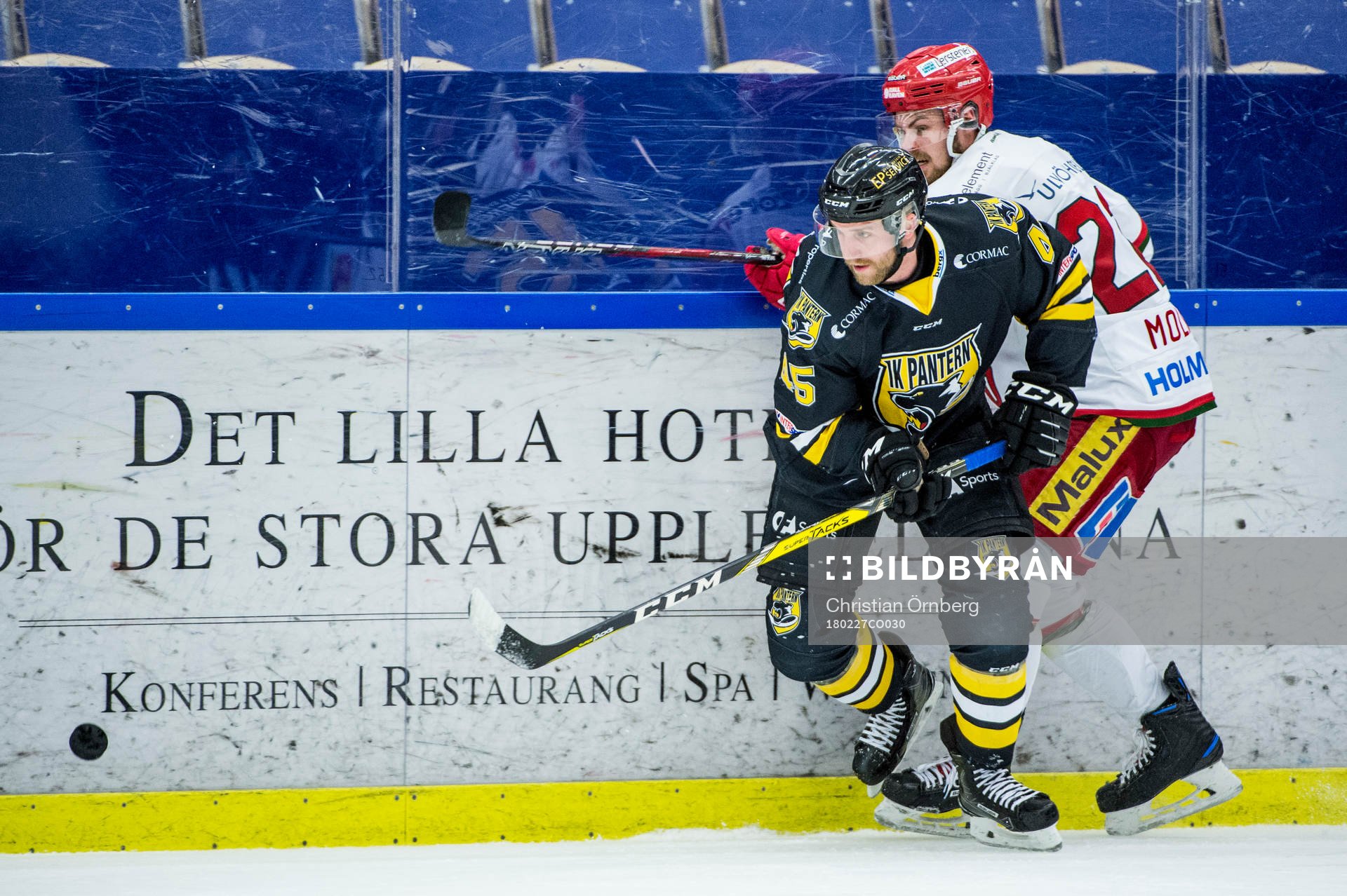 Panterns Sebastian Dyk mot Modos Emil Mohlin