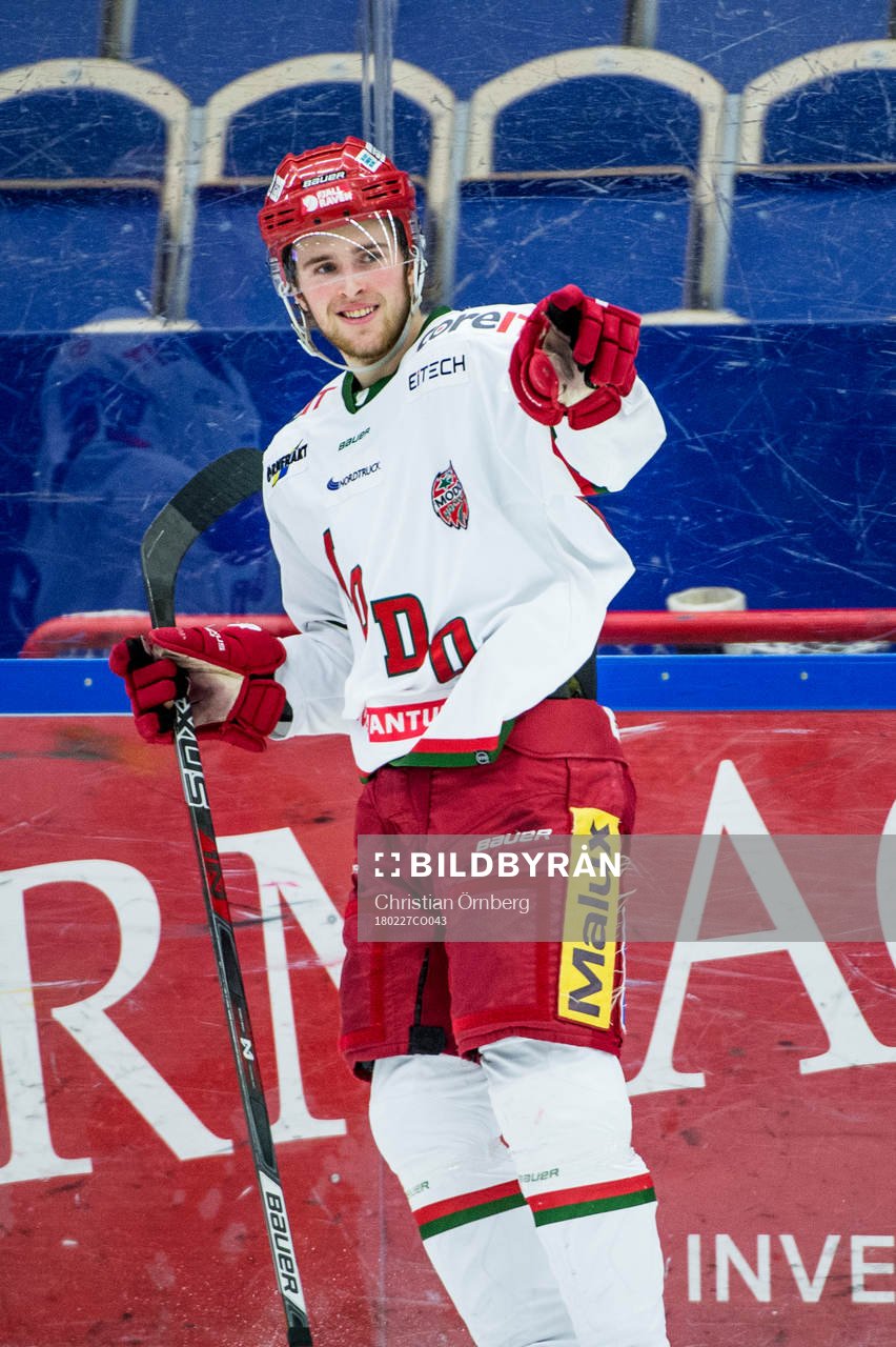 Modos Tim Wahlgren jublar