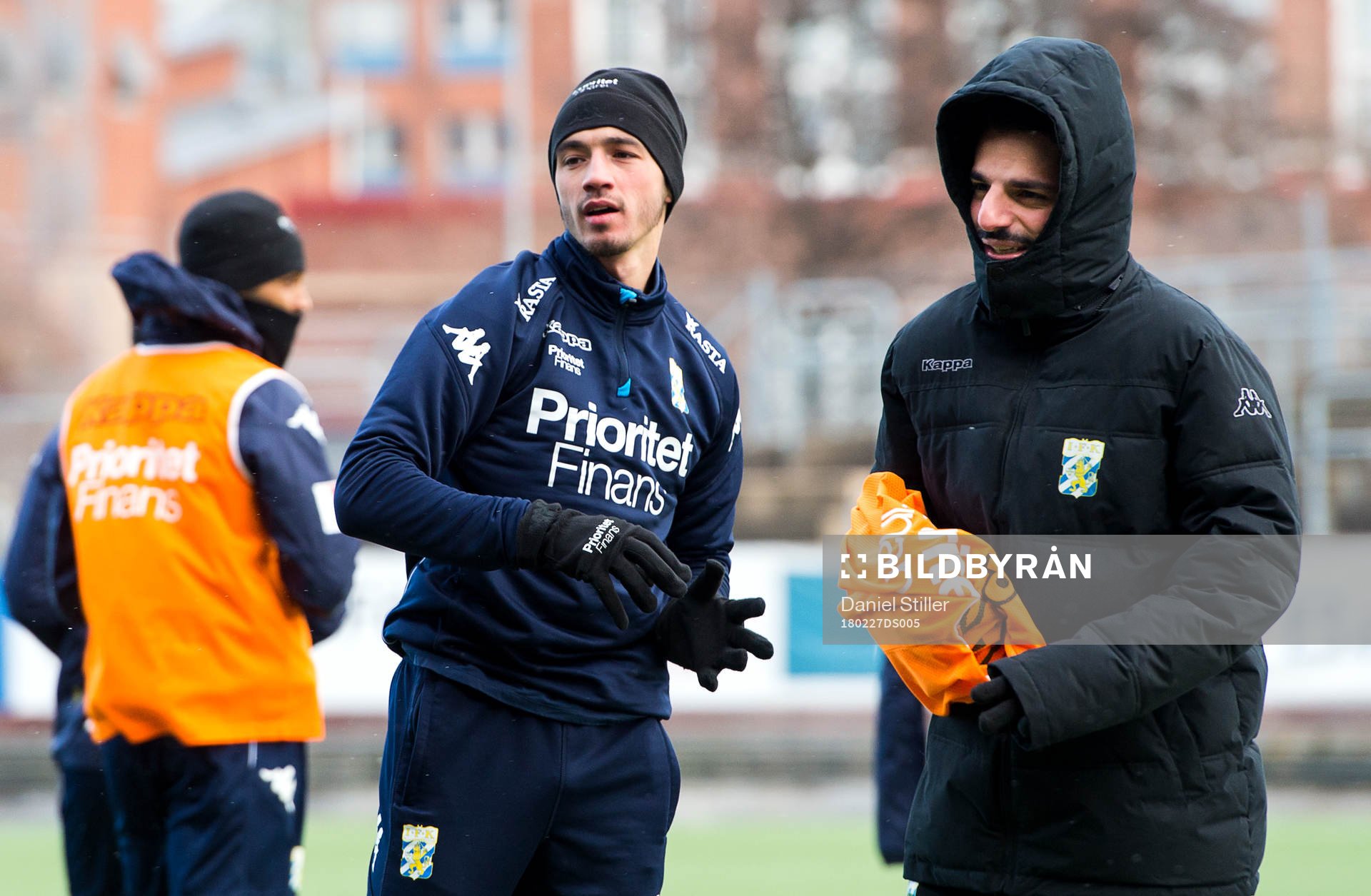 Giorgi Kharaishvili och tränare Poya Asbaghi