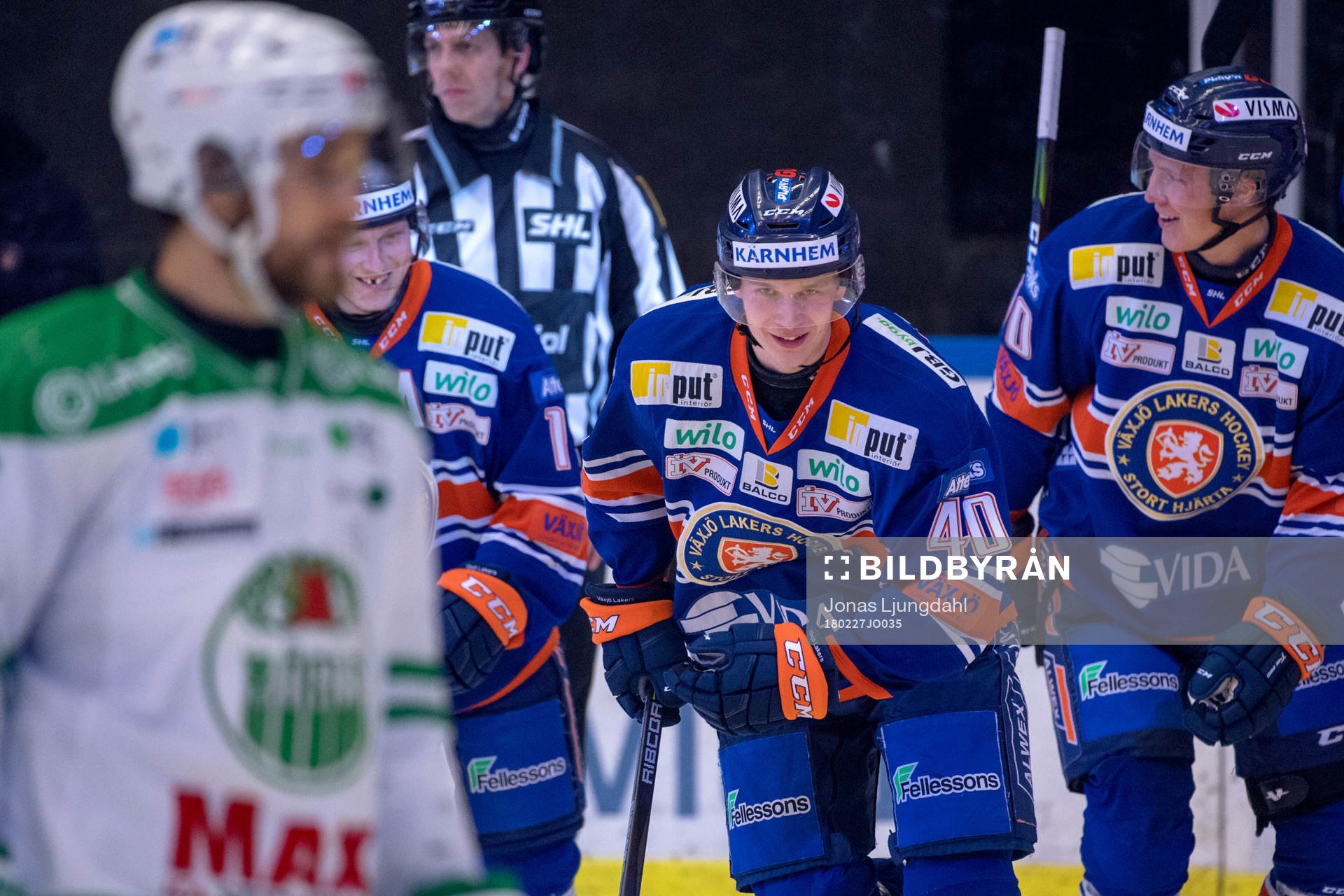 Växjös Elias Pettersson jublar
