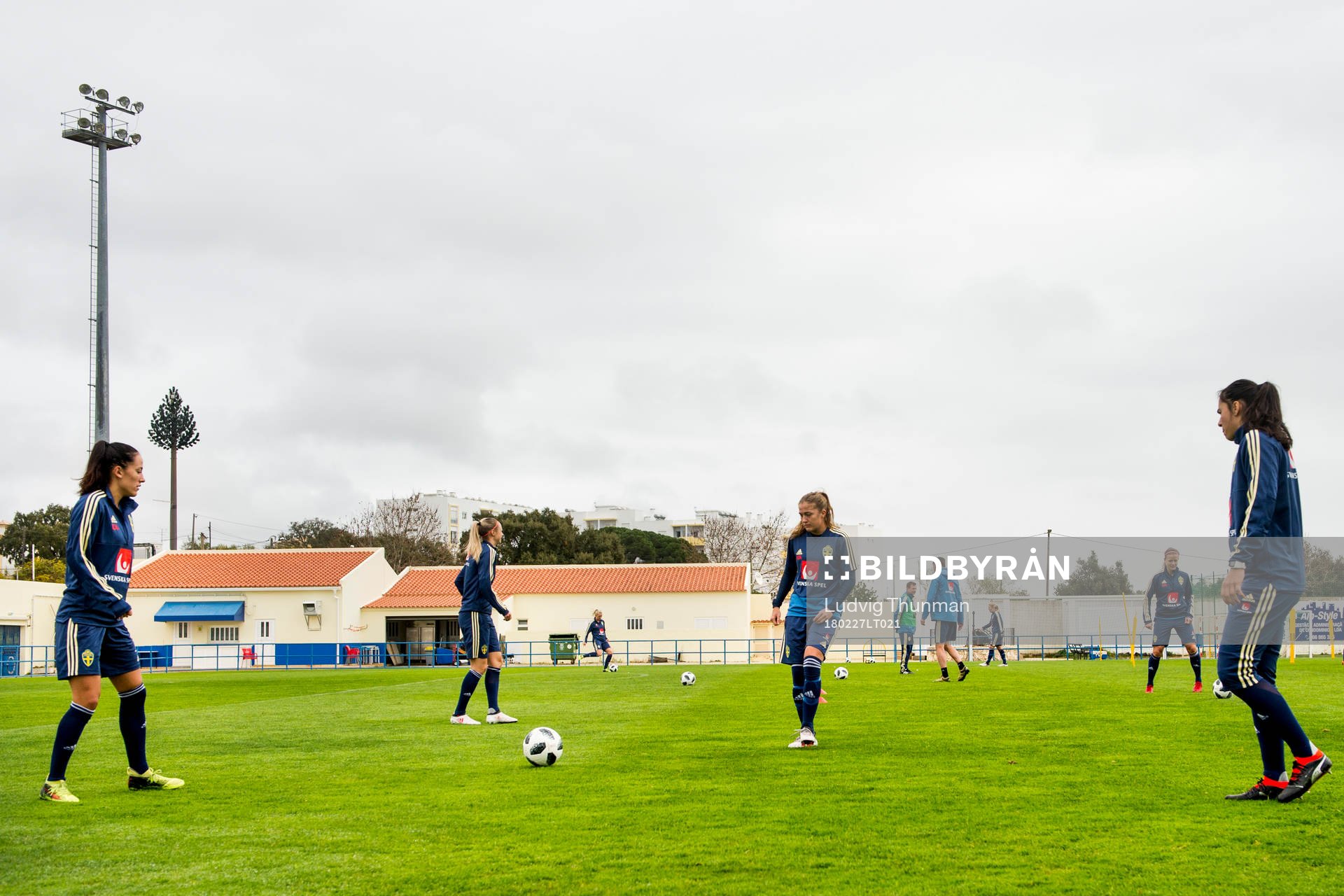 Anna Oskarsson, Filippa Angeldal och målvakt Zecira