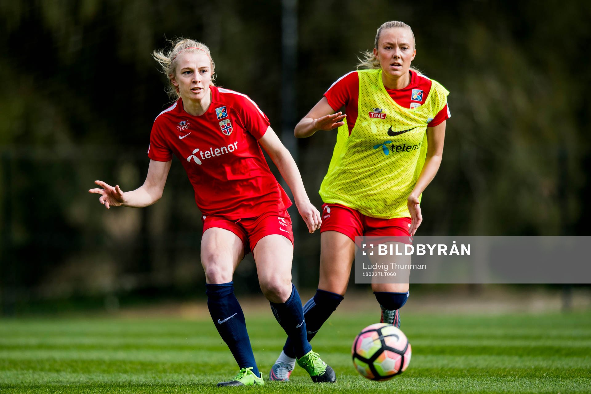 Ina Gausdal och Synne Sofie Kinden Jensen