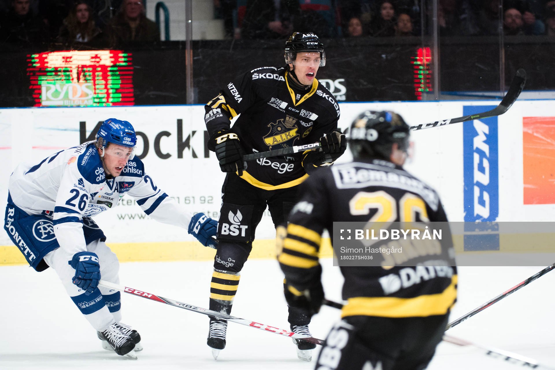 s Eric Castonguay