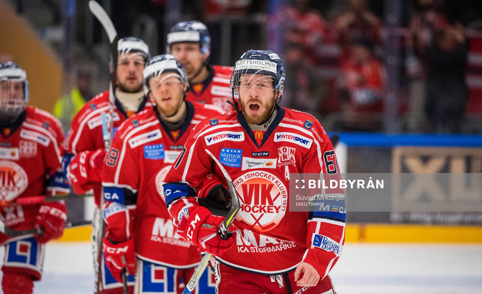 Västerviks Emil Georgsson jublar