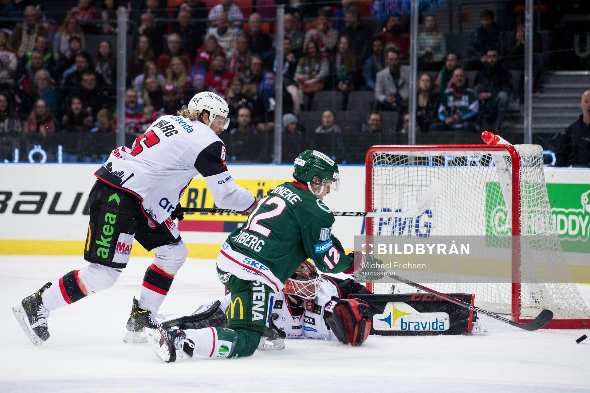 Frölundas Max Friberg med en målchans
