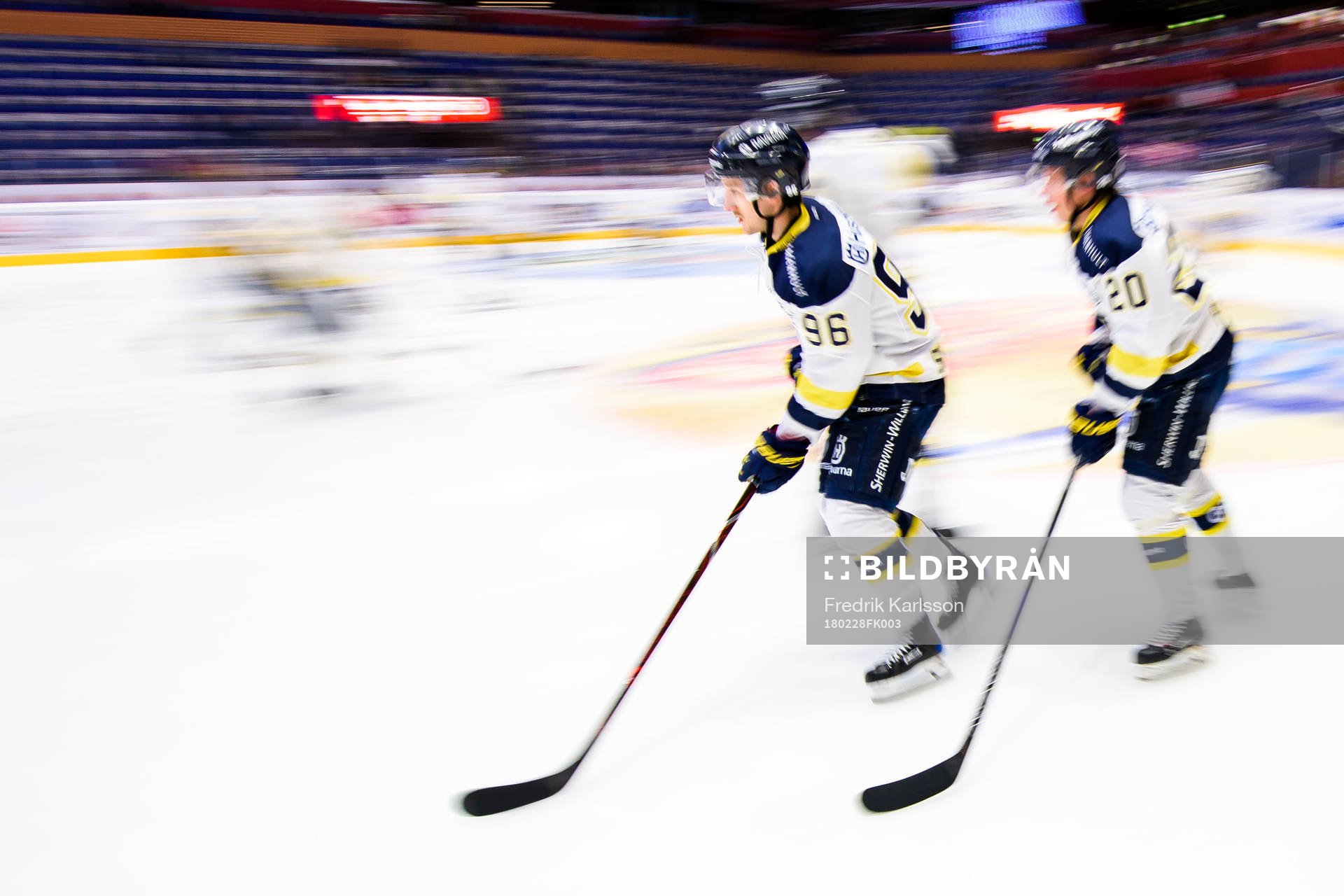 s Bill Sweatt och Lawrence Pilut