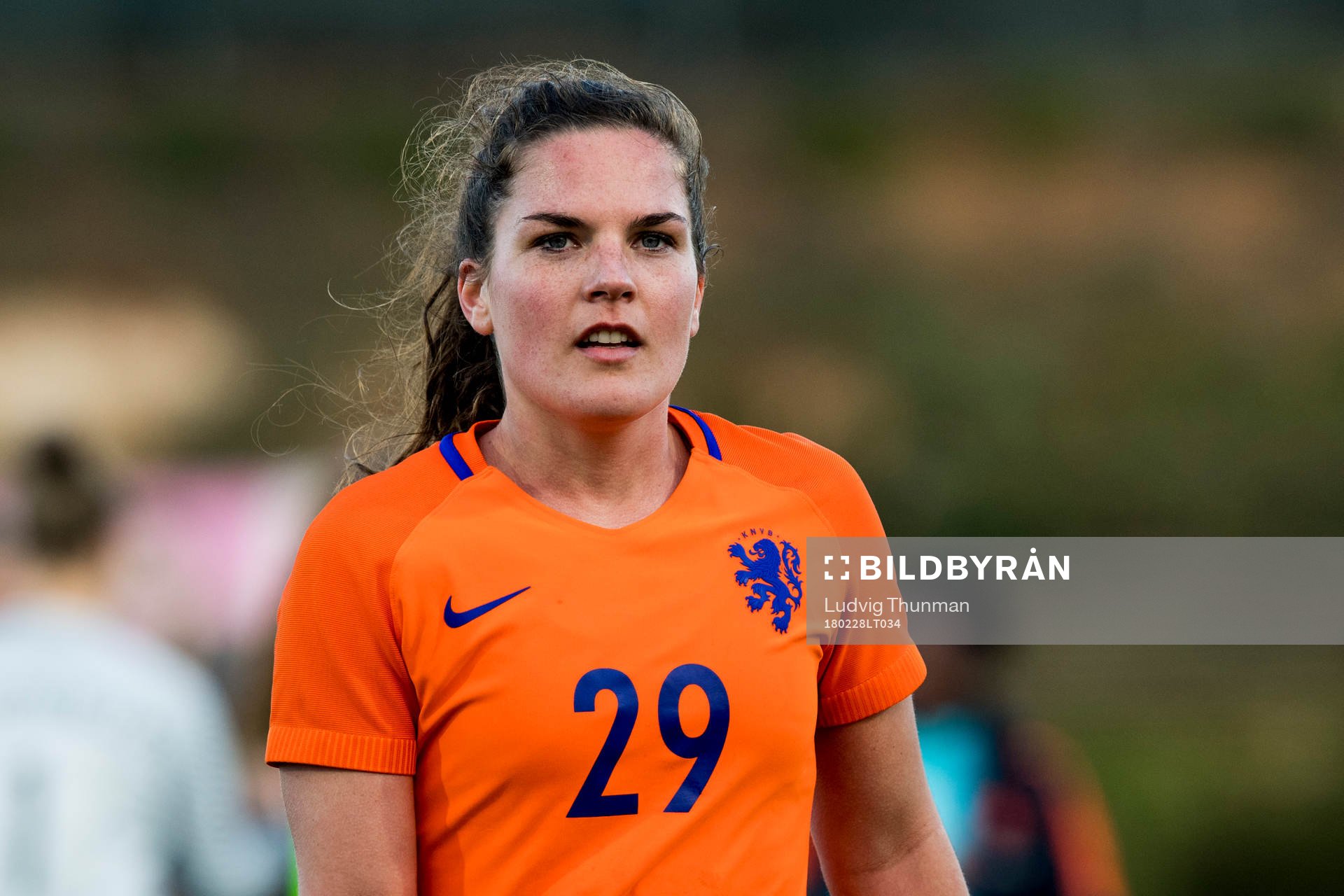 Nederländernas Siri Worm under fotbollsmatchen i Algarve Cup 2018 mellan Japan och Nederländerna den 28 februari 2018 i Parchal.