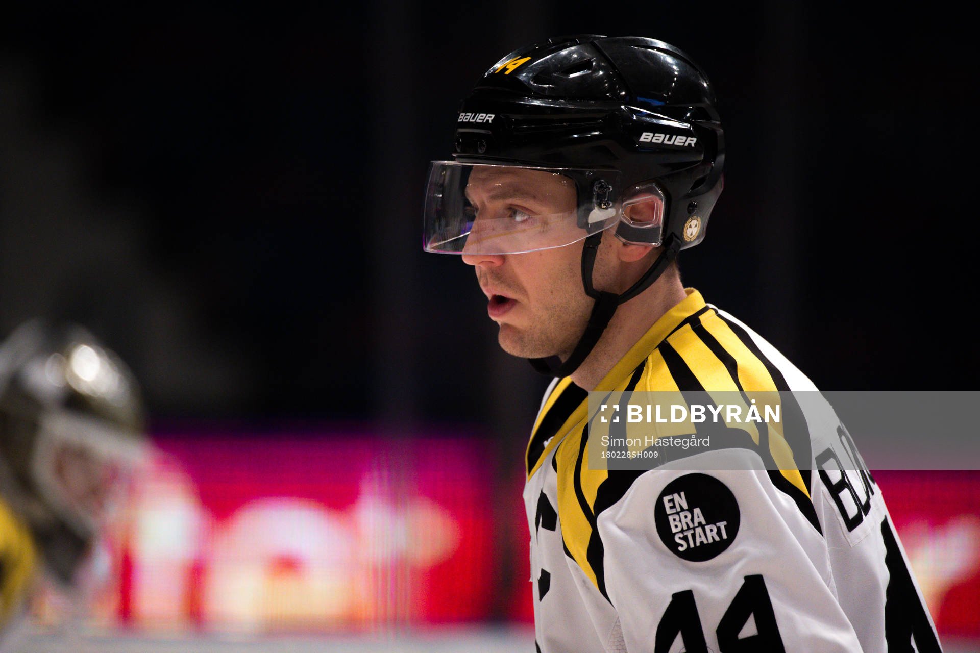 Brynäs Jacob Blomqvist före ishockeymatchen i SHL mellan