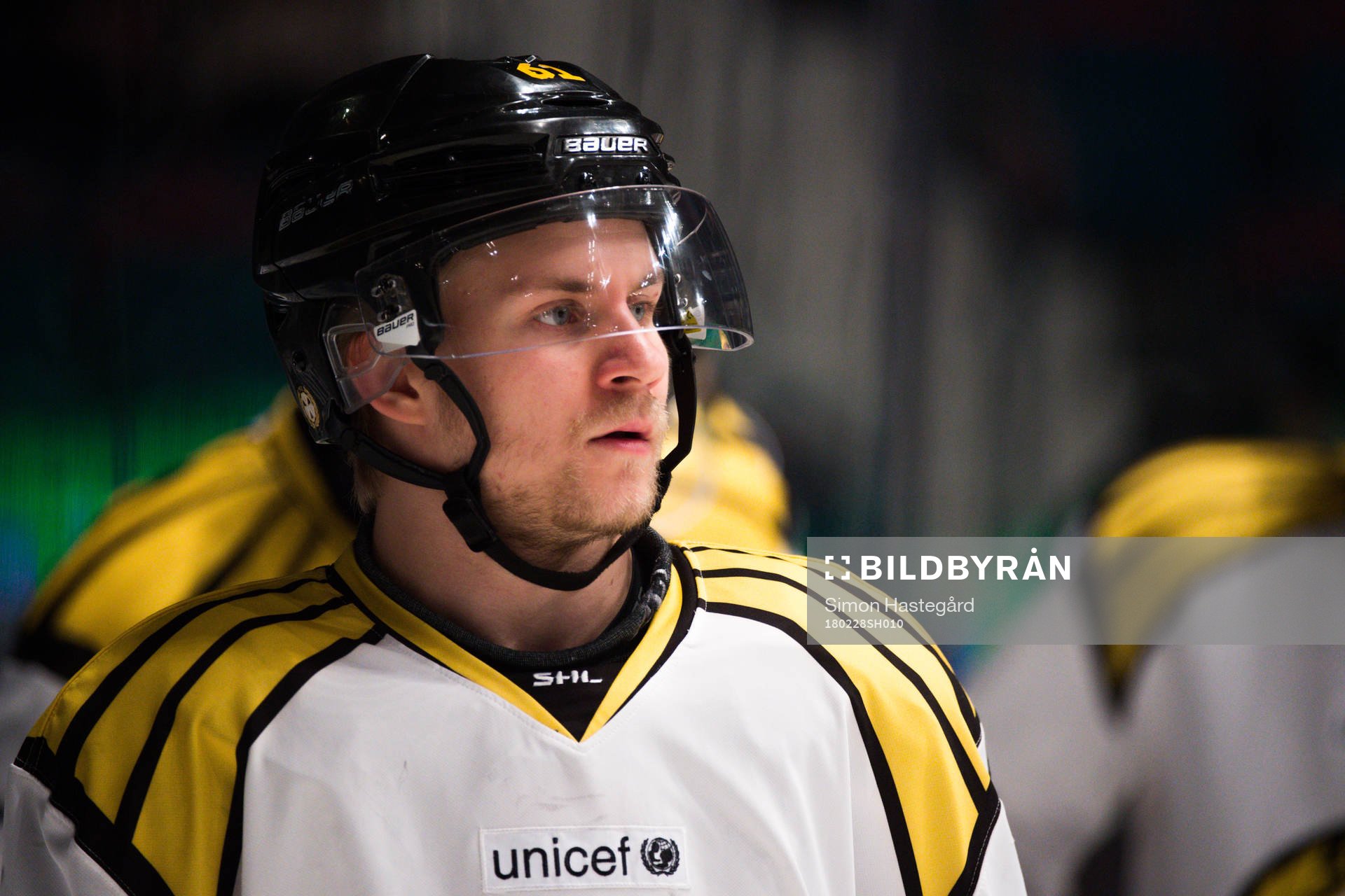 Brynäs Juuso Ikonen före ishockeymatchen i SHL mellan