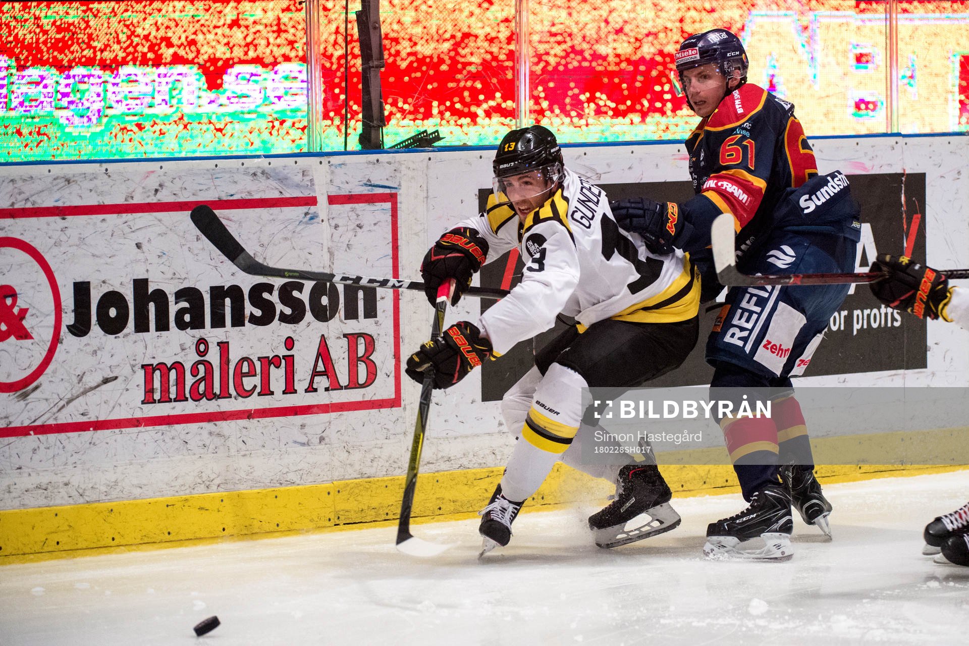 Brynäs Ryan Gunderson och Djurgårdens Markus Ljungh