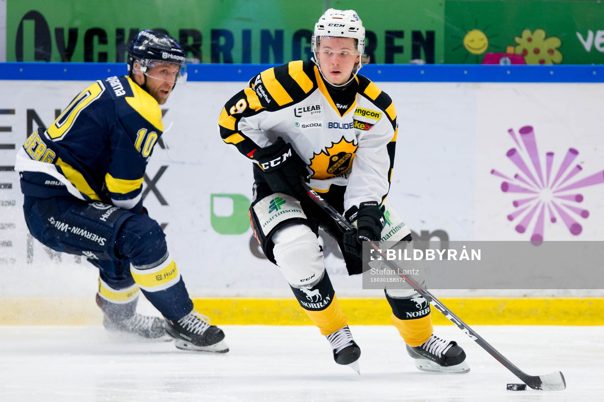 s Martin Thörnberg mot Skellefteås Tim Söderlund