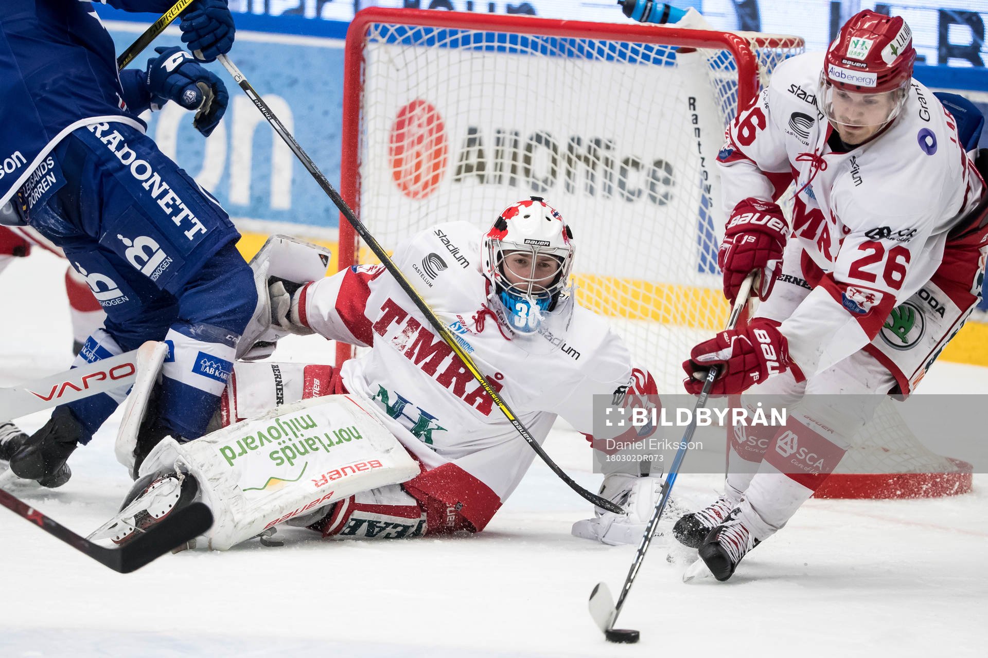 Timrås målvakt Henrik Haukeland och Hampus Larsson i