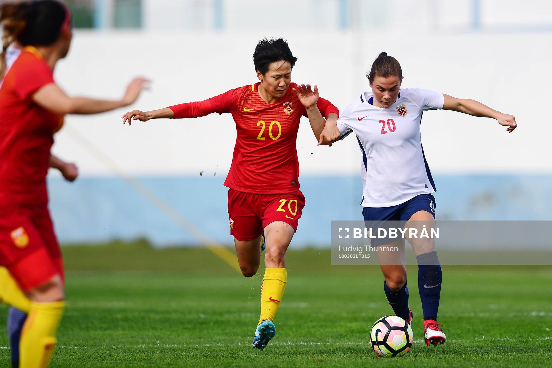 Kinas Zhang Rui och Norges Emilie Bosshard Haavi