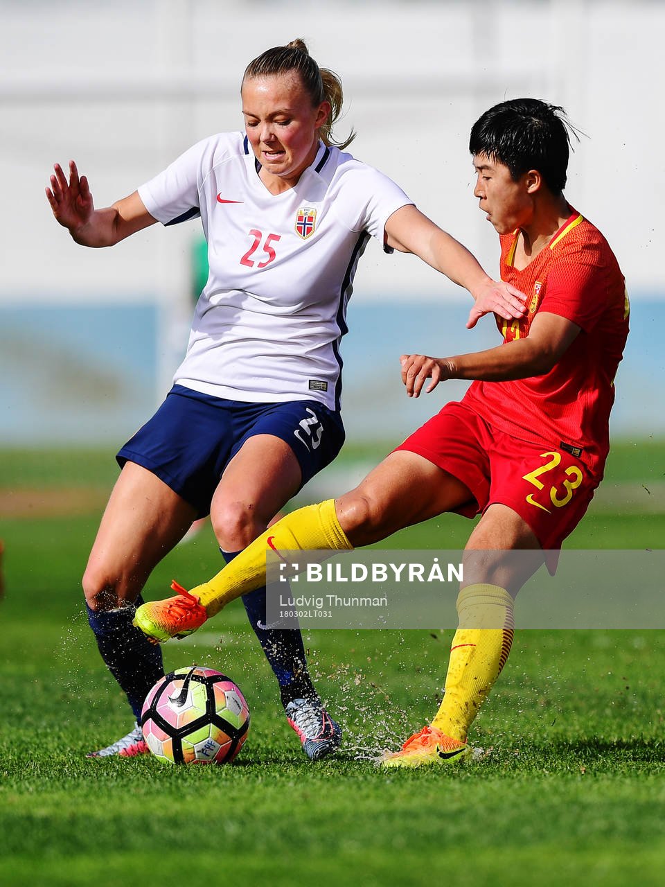 Norges Synne Sofie Kinden Jensen och Kinas Ren Ruixin i