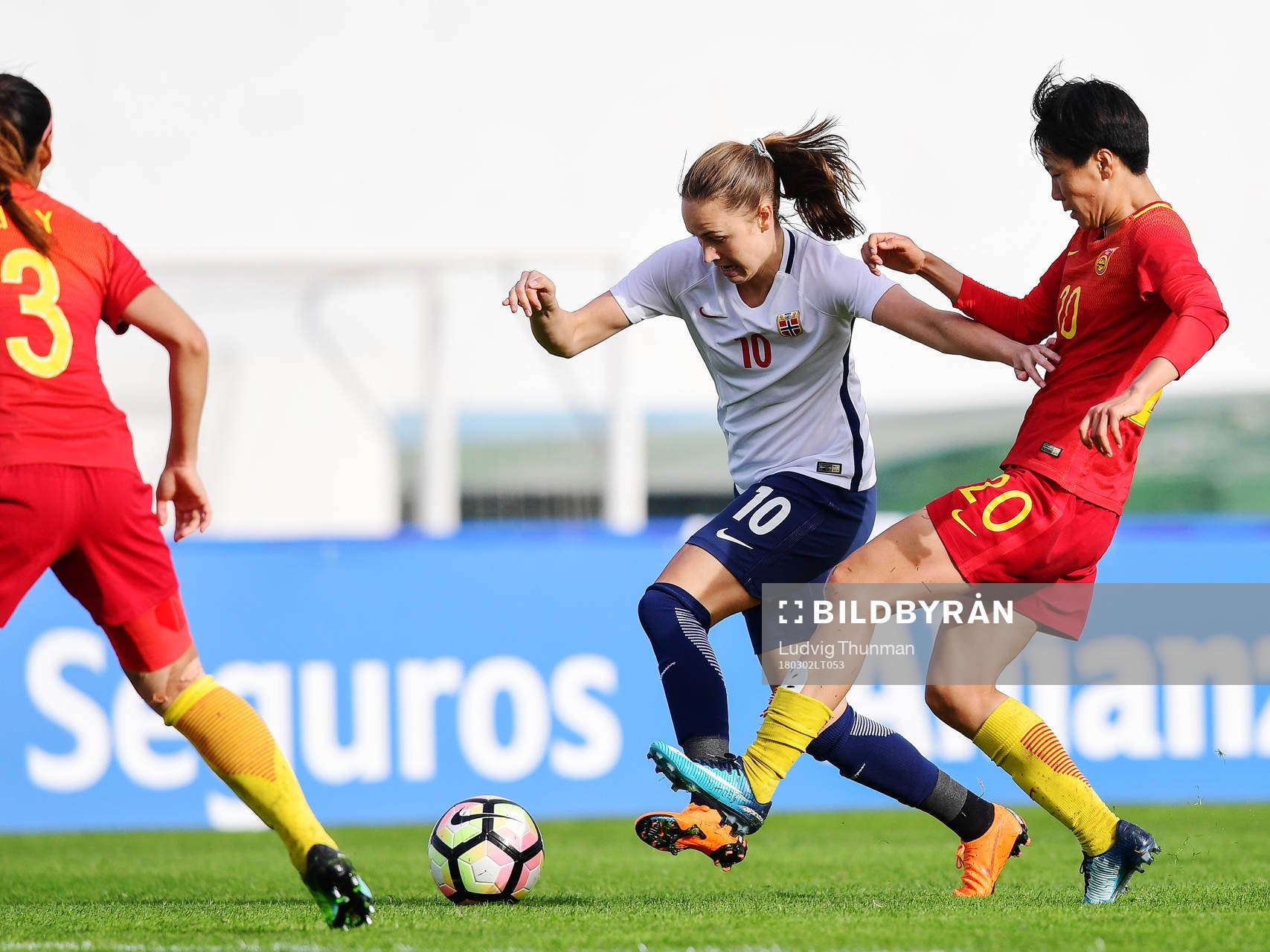 Norges Caroline Graham Hansen och Kinas Zhang Rui