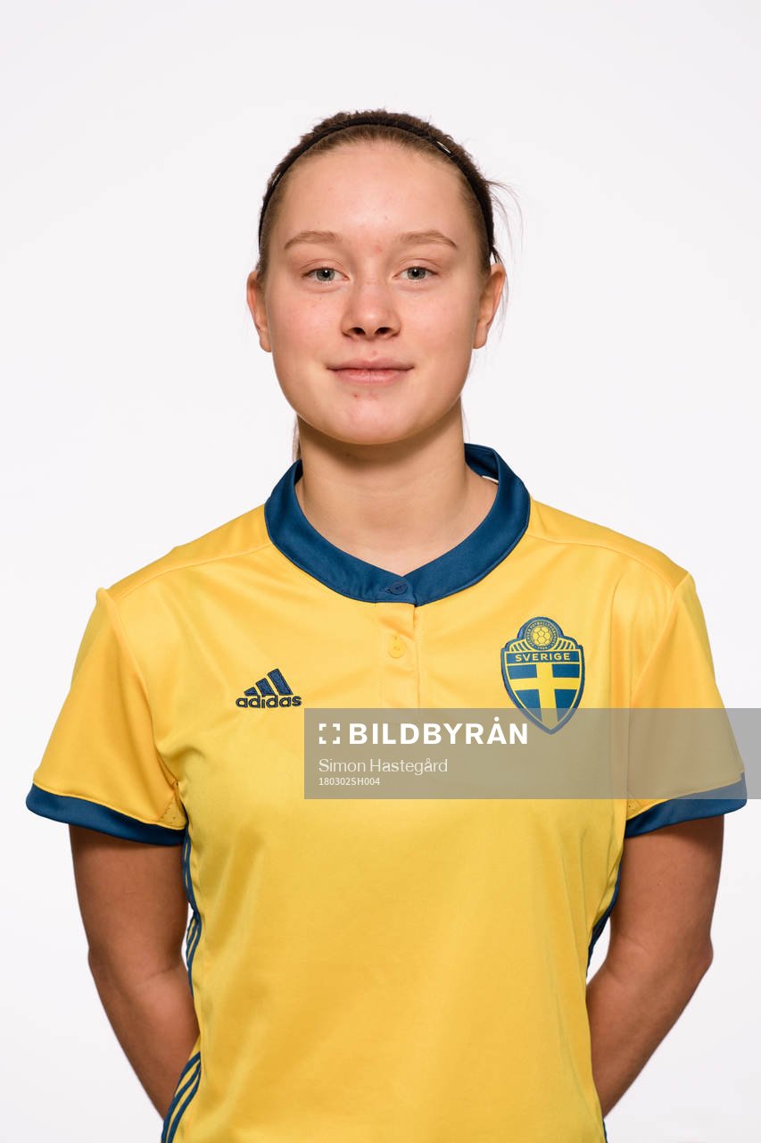 Amanda Altheden i F16-landslaget