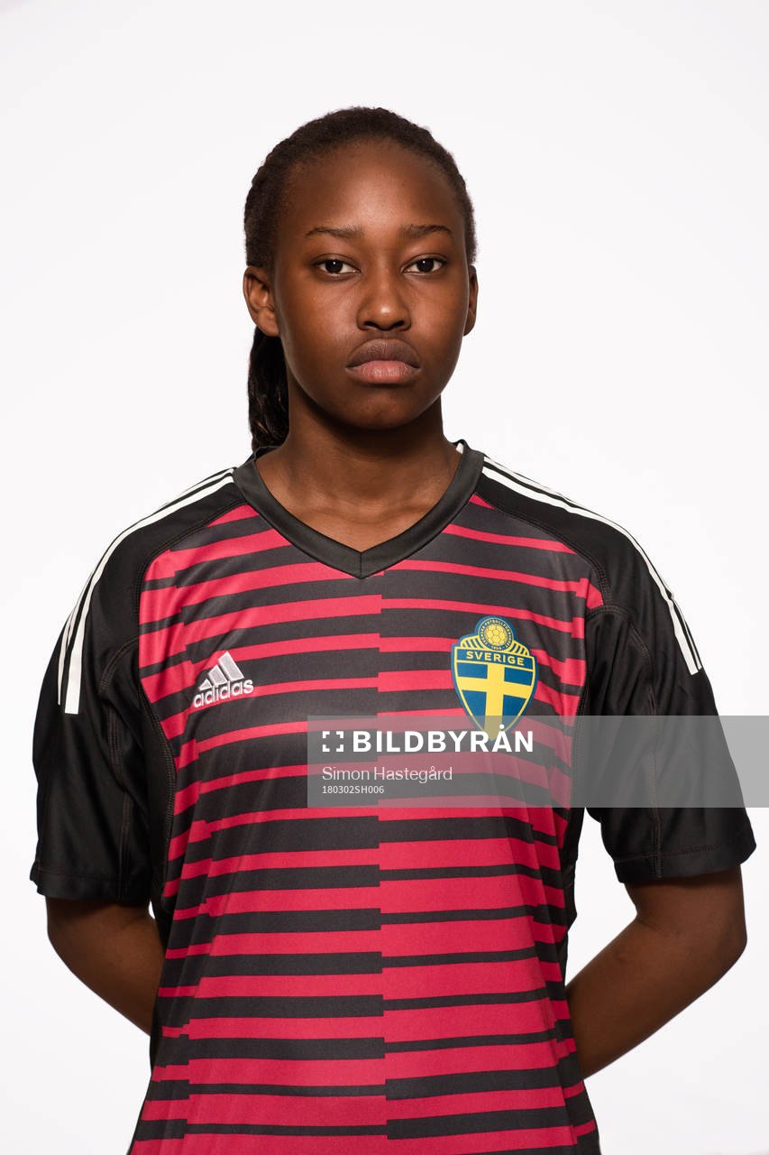 Angel Mukasa, målvakt  i F16-landslaget