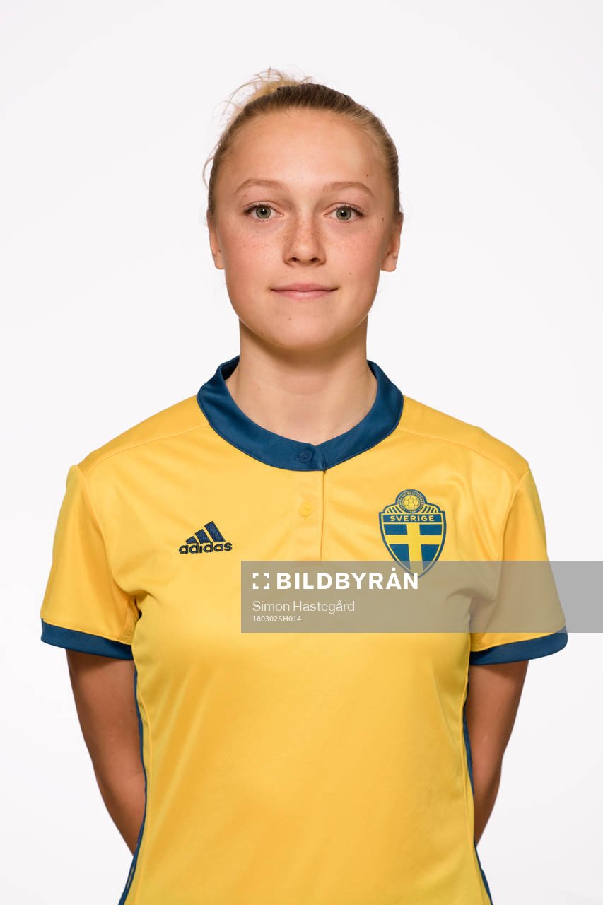 Hanna Bennison i F16-landslaget