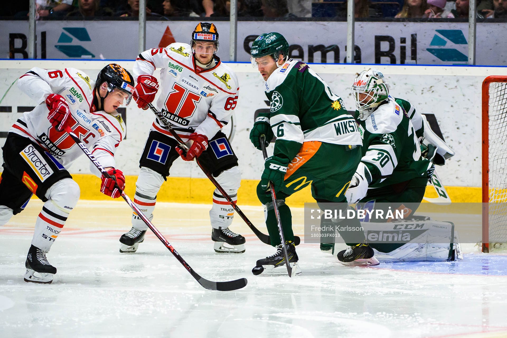 Örebros Lukas Pilö och Sakari Manninen mot Färjestads
