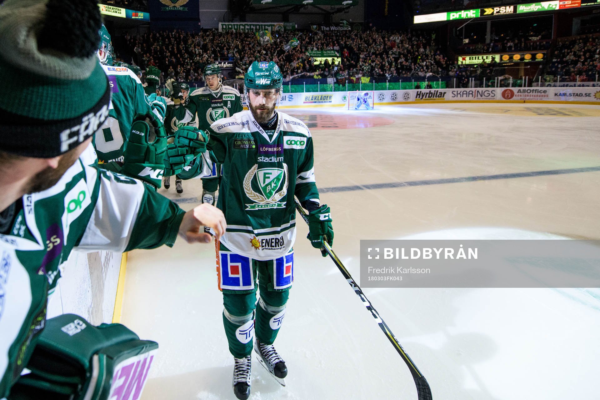 Färjestads Morgan Ellis jublar