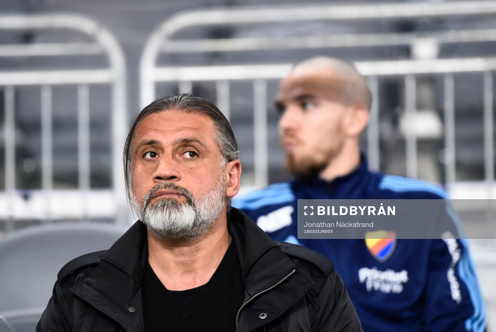 Djurgårdens tränare Õzcan Melkemichel i fotbollsmatchen