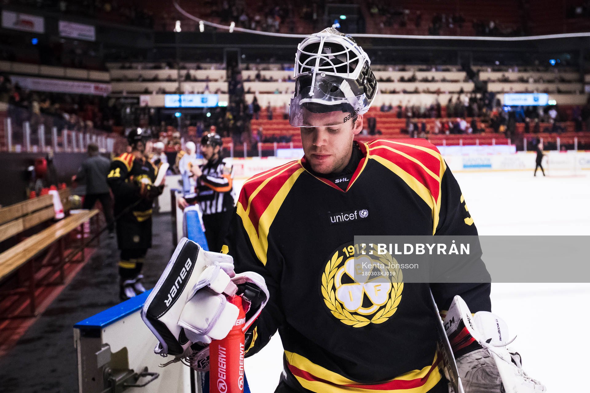 Brynäs målvakt Linus Fernström