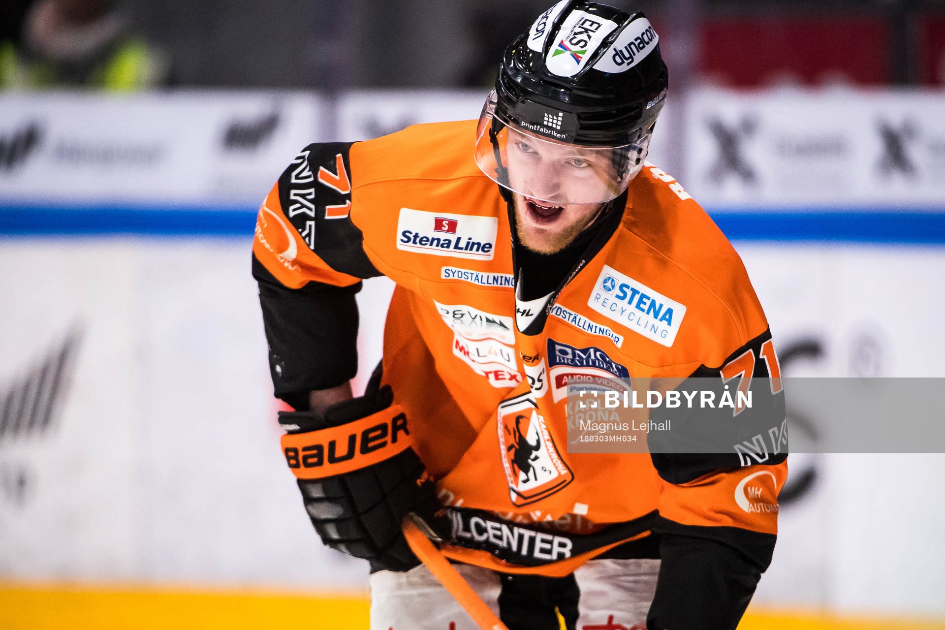 Karlskronas Joseph Jonsson  blöder och har ont