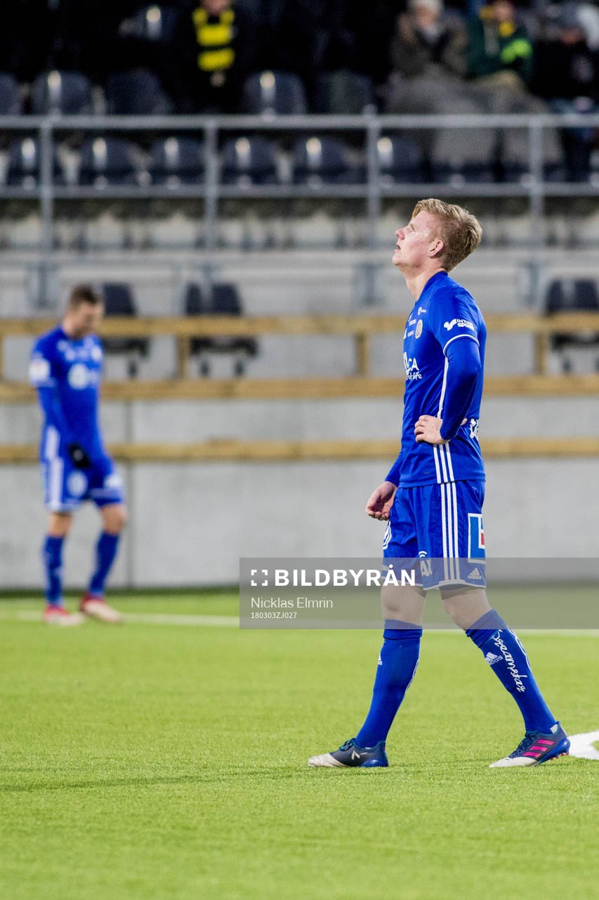 Sundsvalls Eric Björkander deppar