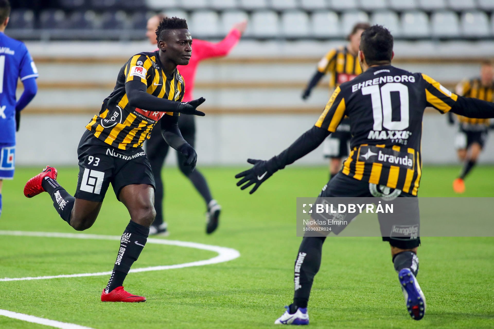 Häckens Alhassan Kamara jublar