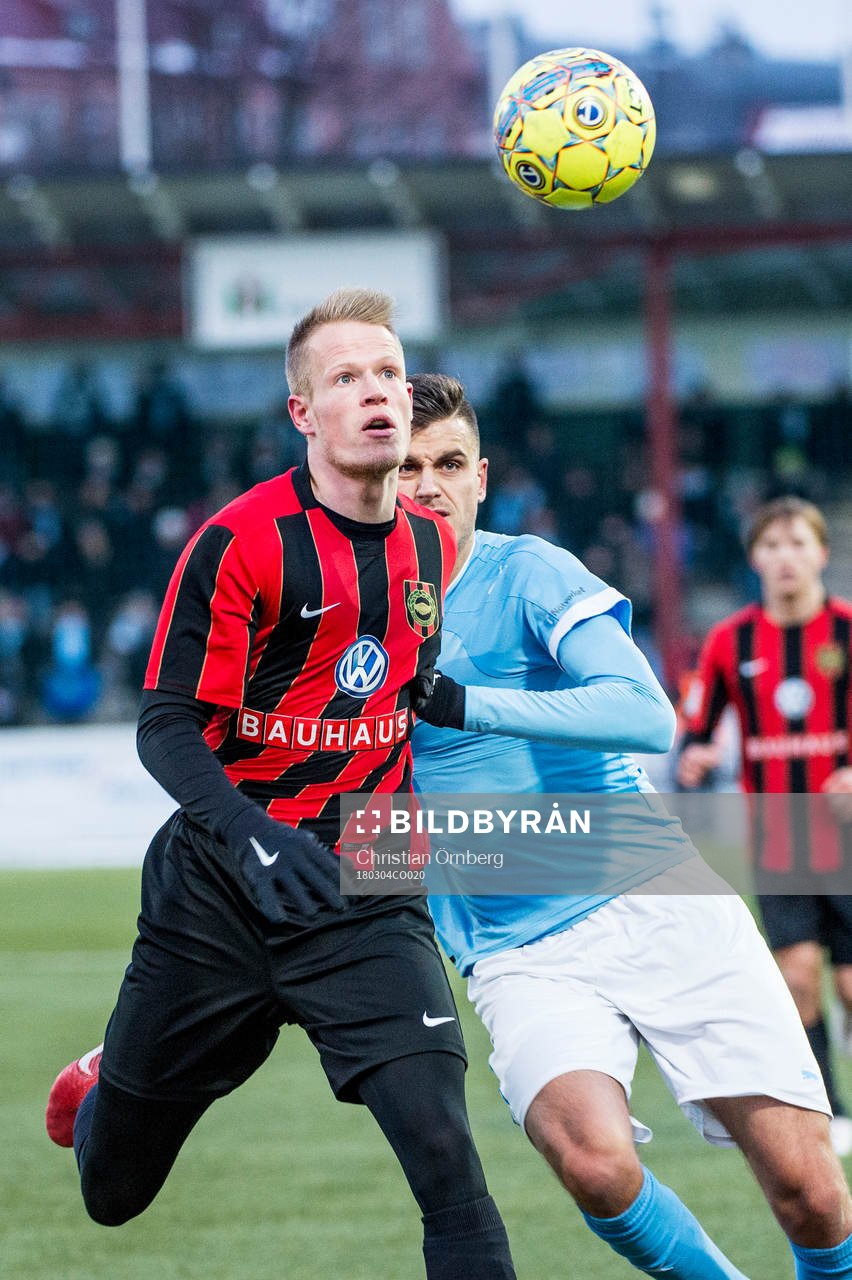 Brommapojkarnas Martin Rauschenberg mot Malmö FFs