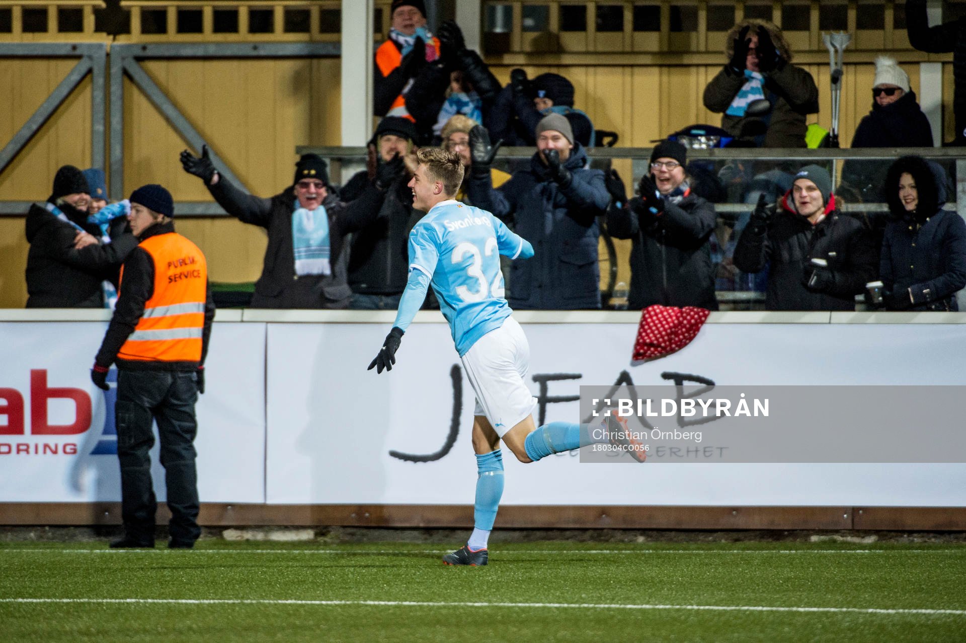 Malmö FFs Mattias Svanberg jublar