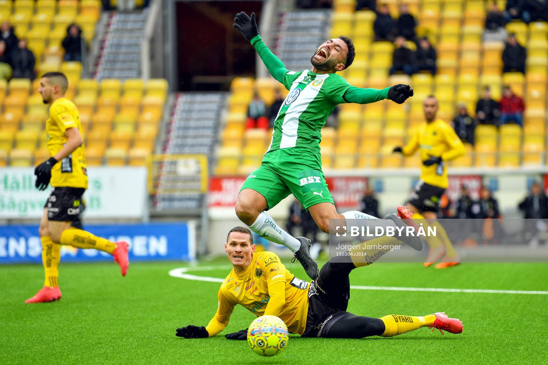 Hammarbys Imad Khalili och Elfsborgs Jon Jönsson