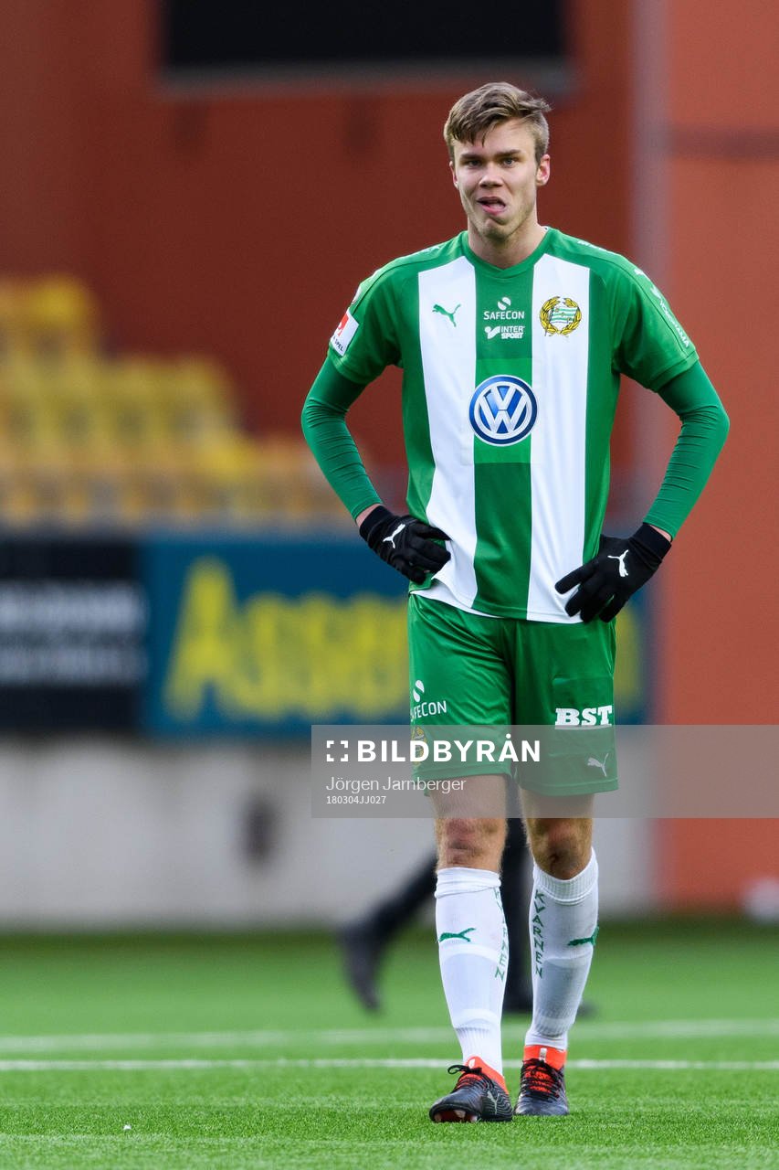 Hammarbys Marcus Degerlund deppar