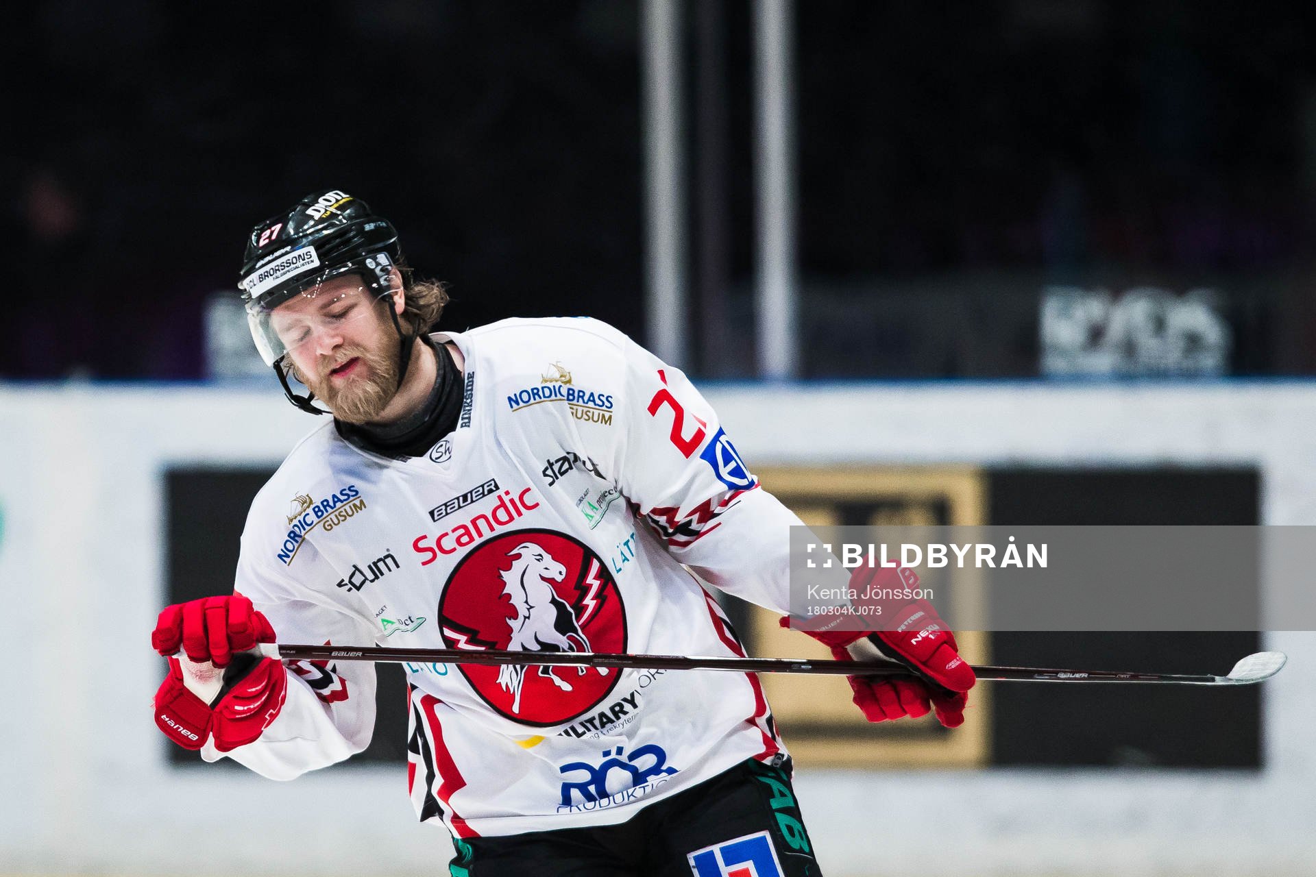 Vita Hästens Alexander Pettersson deppar