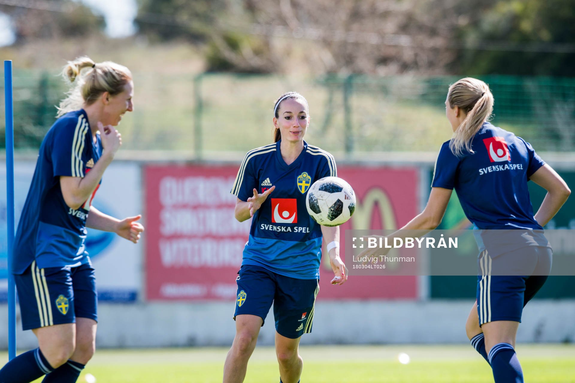 Sandra Adolfsson och Kosovare Asllani