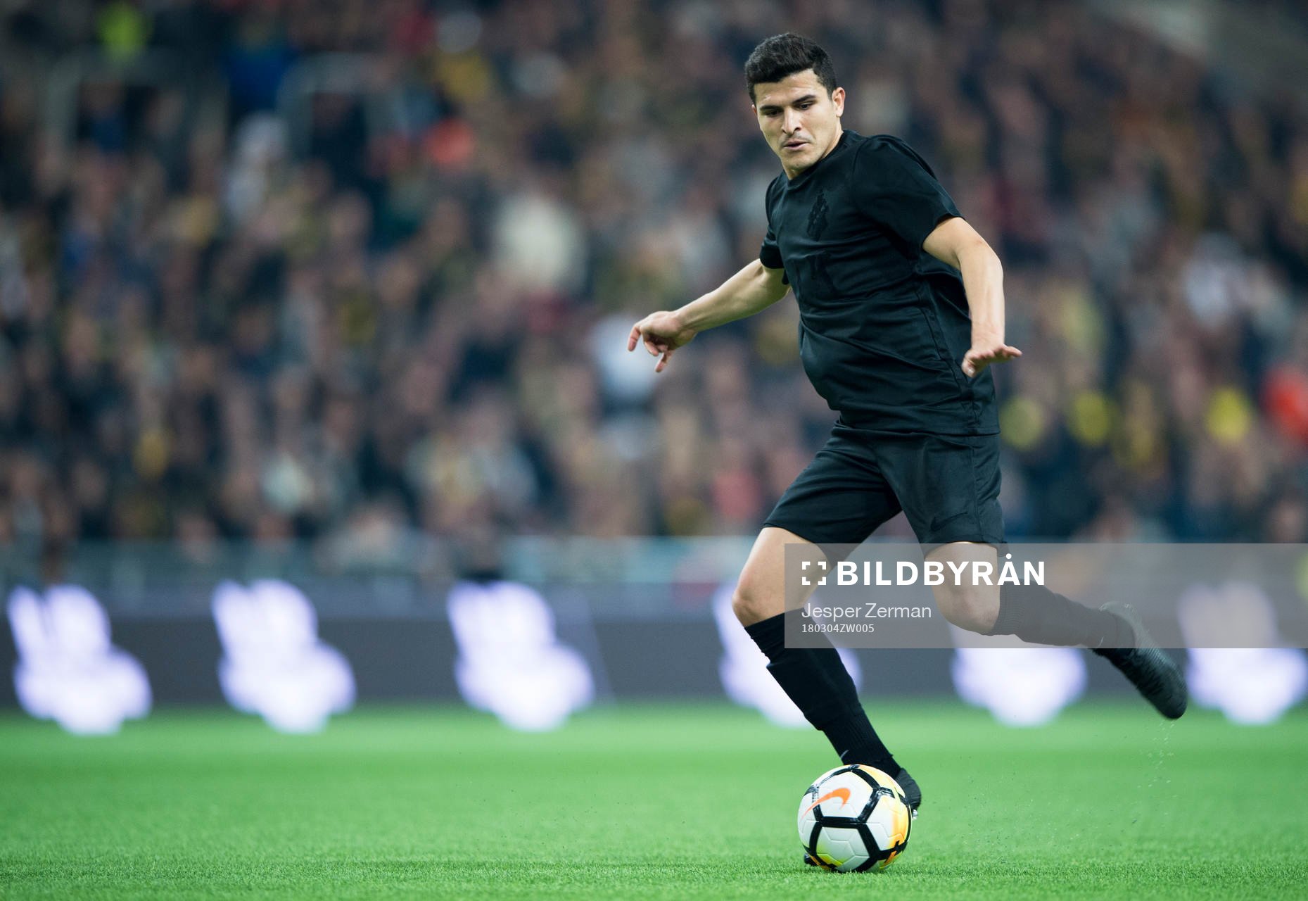 s Tarik Elyounoussi