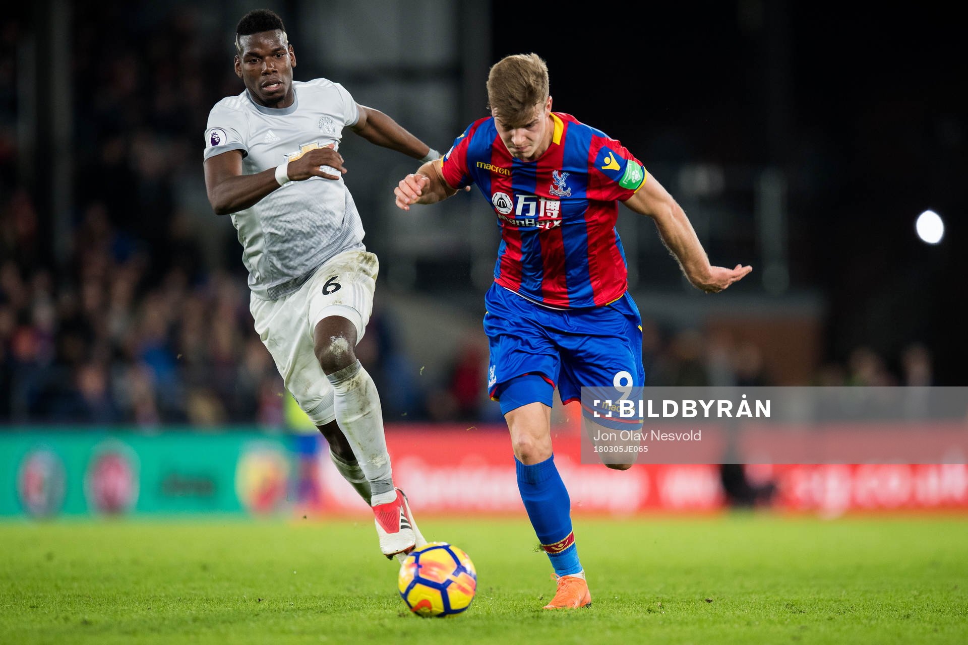 Paul Pogba of Manchester United and Alexander Sørloth of