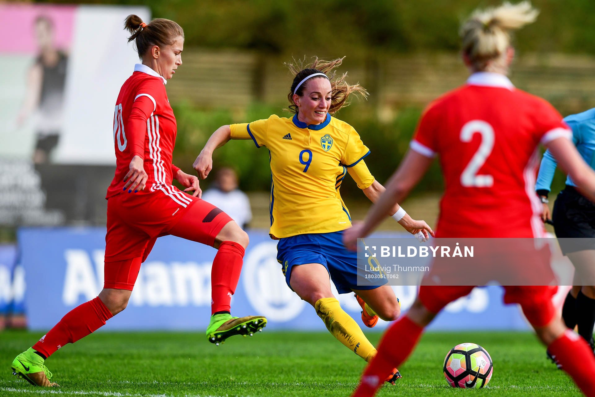 Sveriges Kosovare Asllani