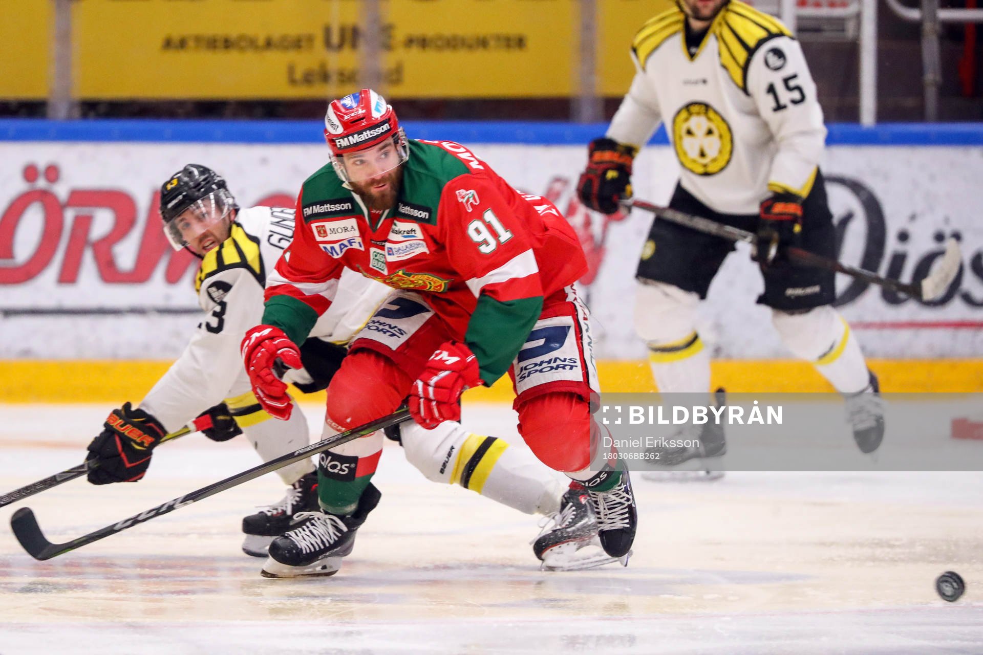 Moras Jacob Lagacé och Brynäs Ryan Gunderson
