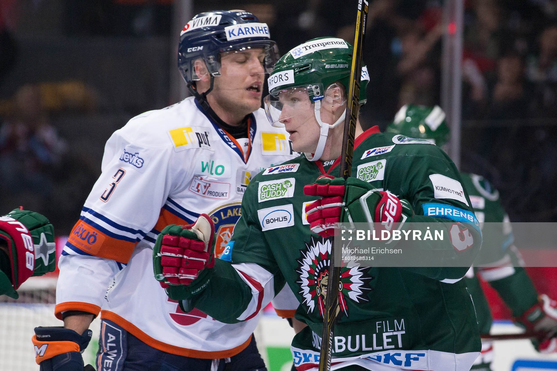 Frölundas Carl Grundström jublar