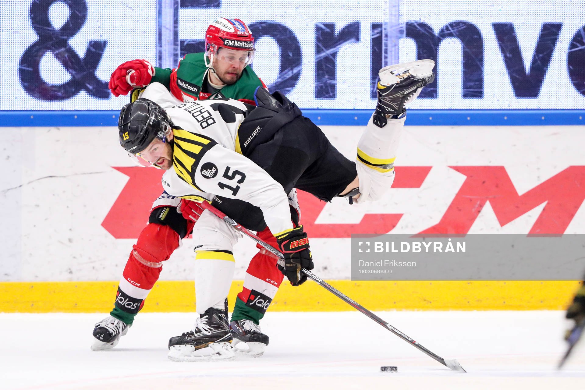 Brynäs Simon Bertilsson och Moras Jacob Nilsson