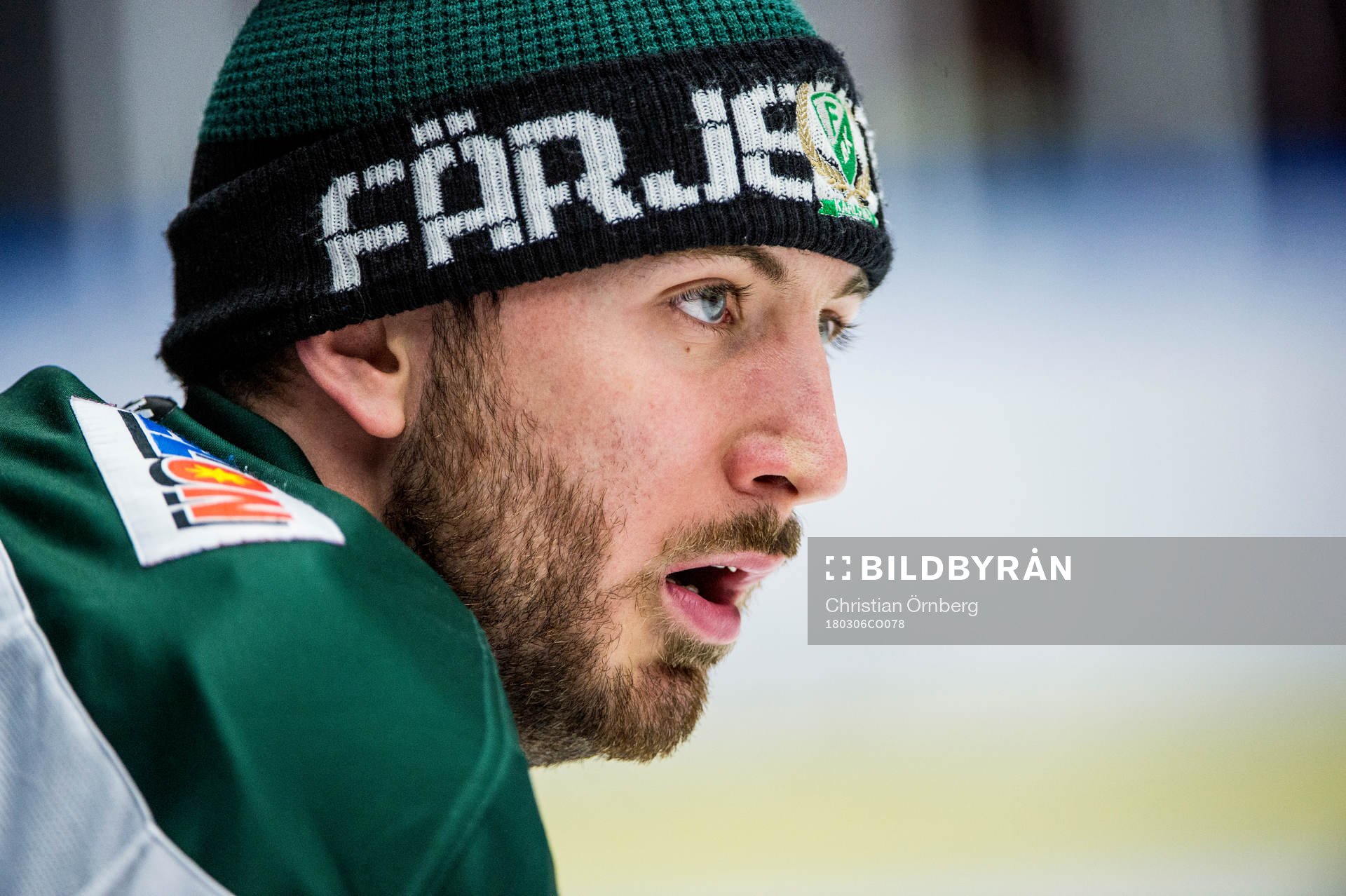 Färjestads målvakt Stefan Steen i båset