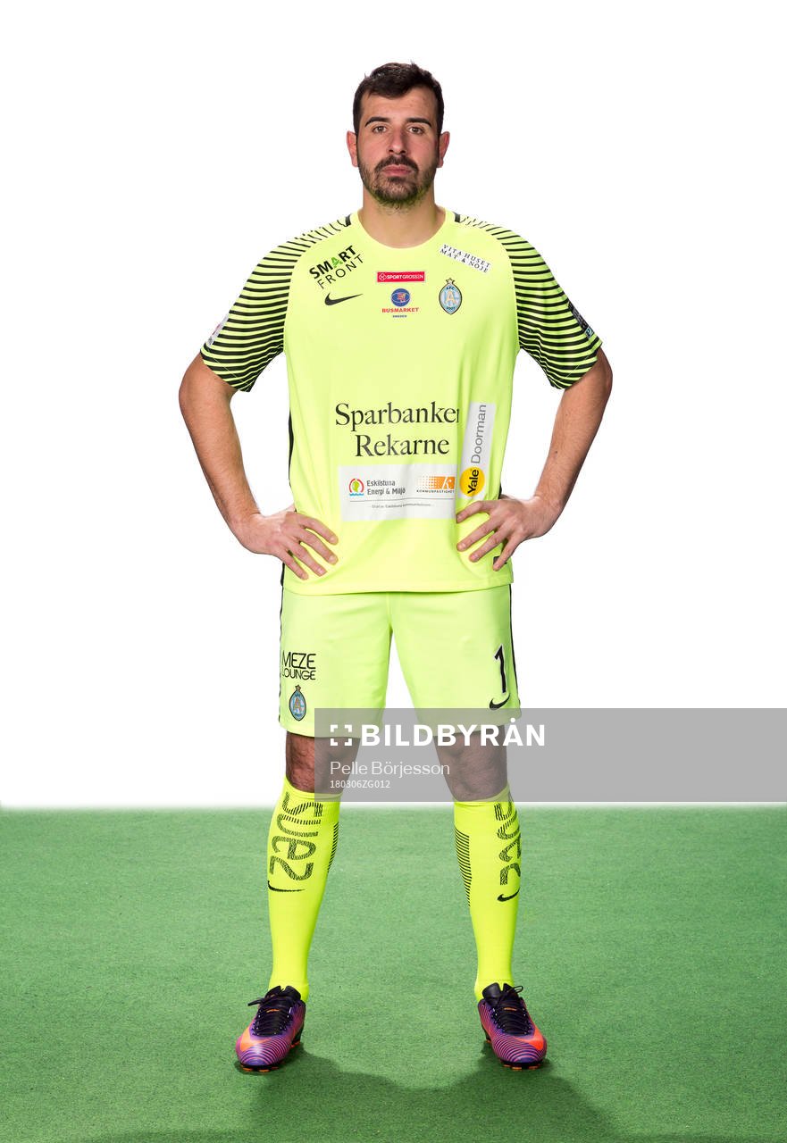 AFC Eskilstunas målvakt Gianluca Curci