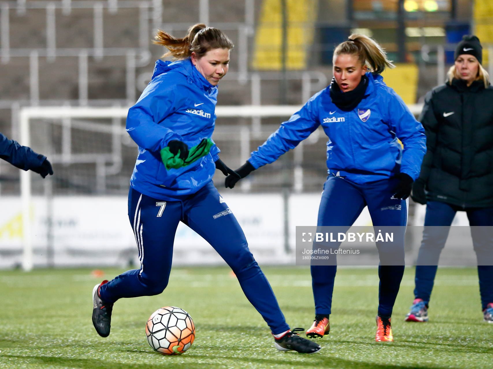 Träning med IFK Norrköping DFK på Östgötaporten
