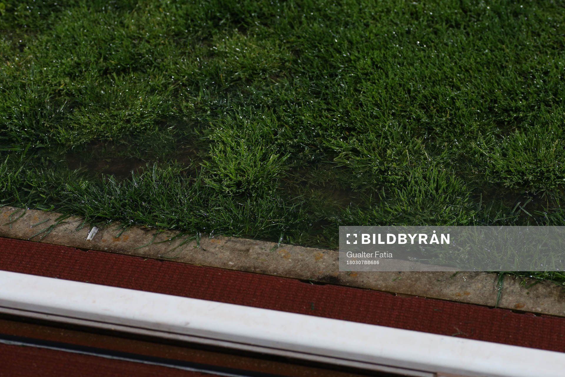 Pitch conditions