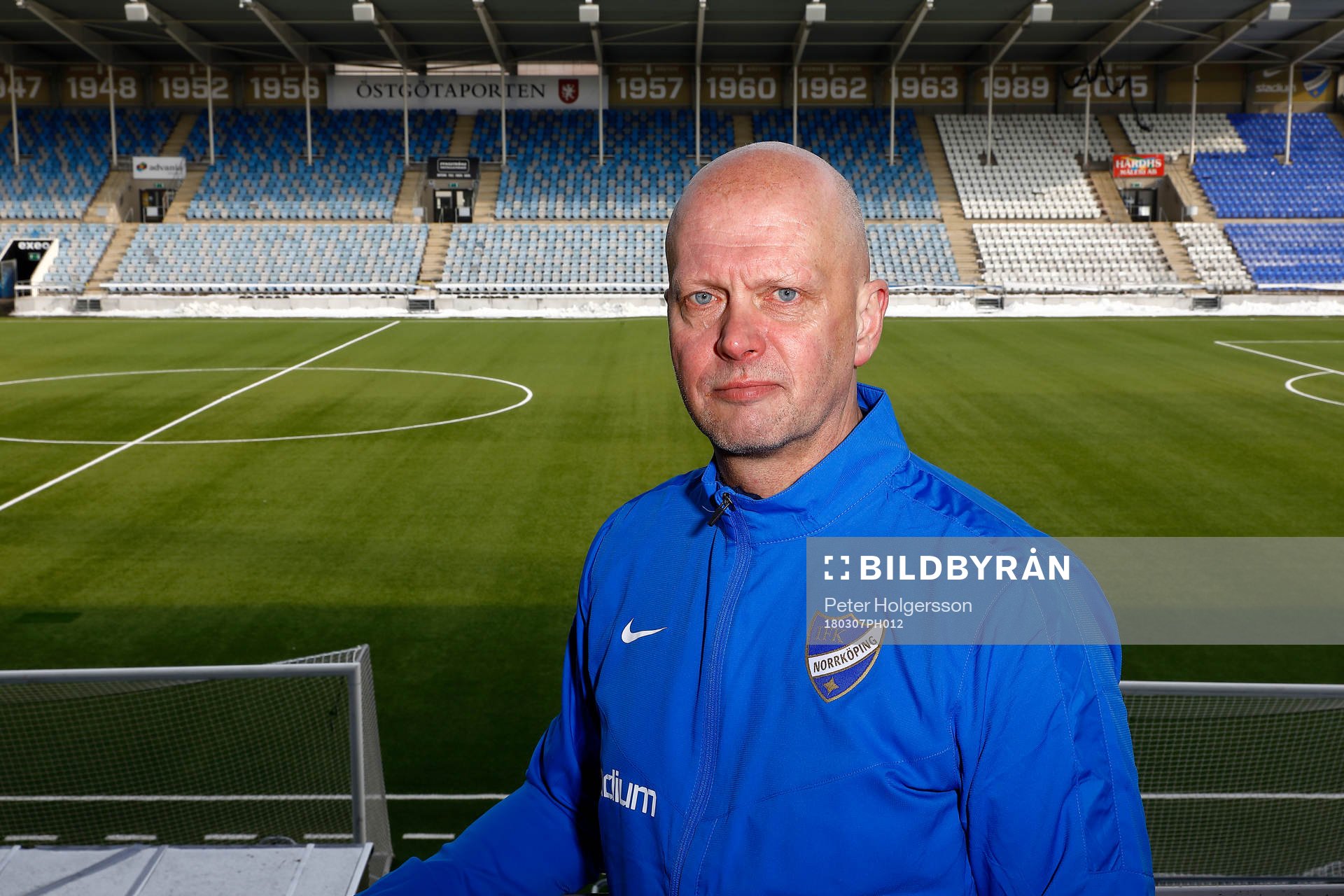 Tränare Tony Martinsson, ledare för fotbollsakademin