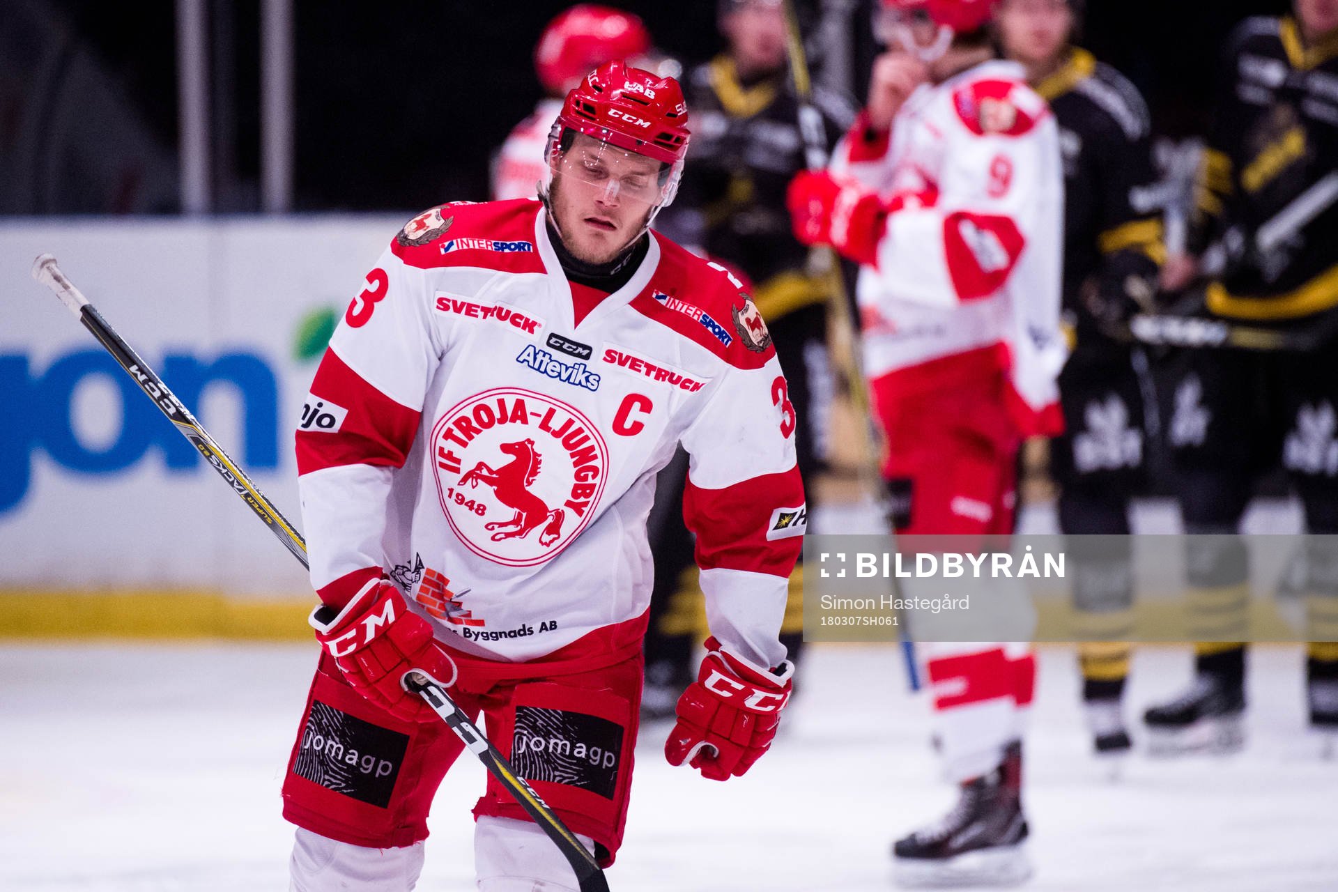 Trojas Daniel Karlsson deppar