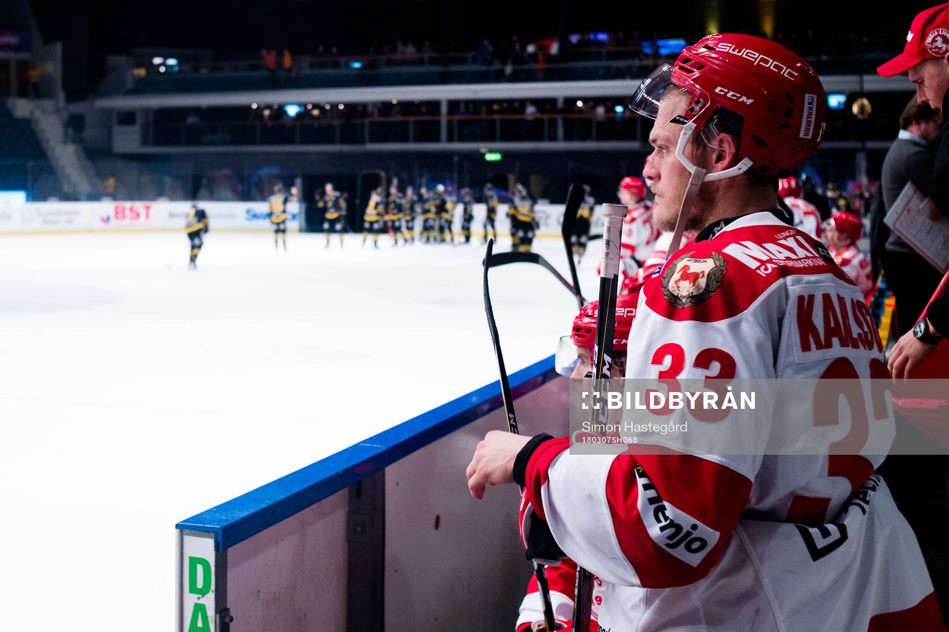 Trojas Daniel Karlsson deppar